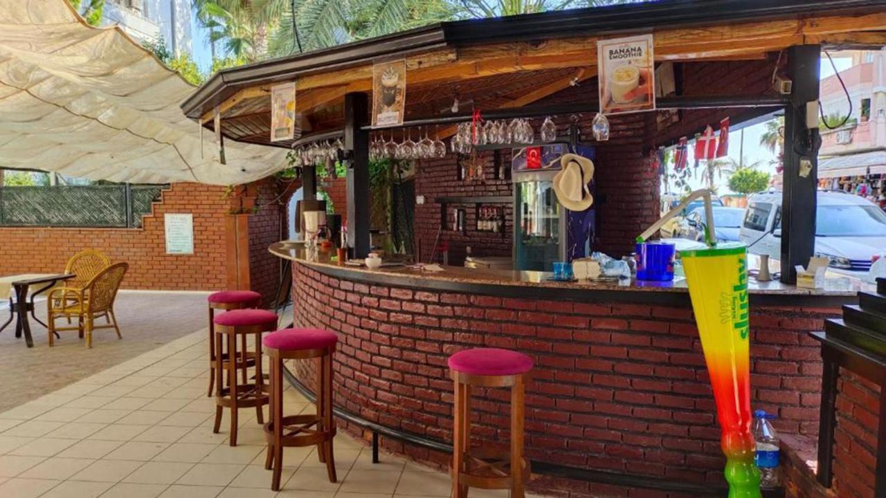 Cleopatra Ada Apart Otel